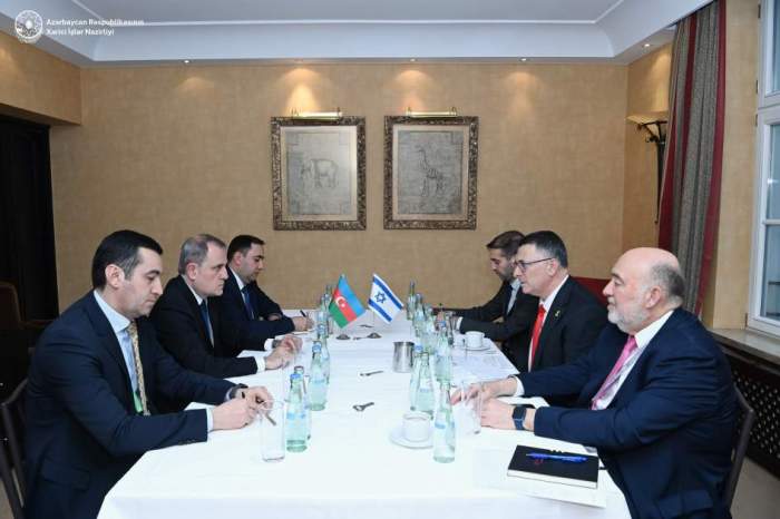 Azerbaijani and Israeli discuss regional issues 