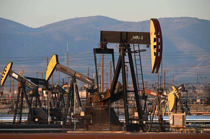 Oil prices rise as market reacts to Trump's potential tariffs