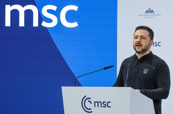 Zelenskiy calls for European army to deter Russia, earn US respect 