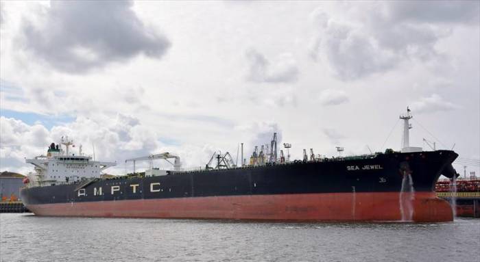 Two explosions rock oil tanker in Italy’s Savona 