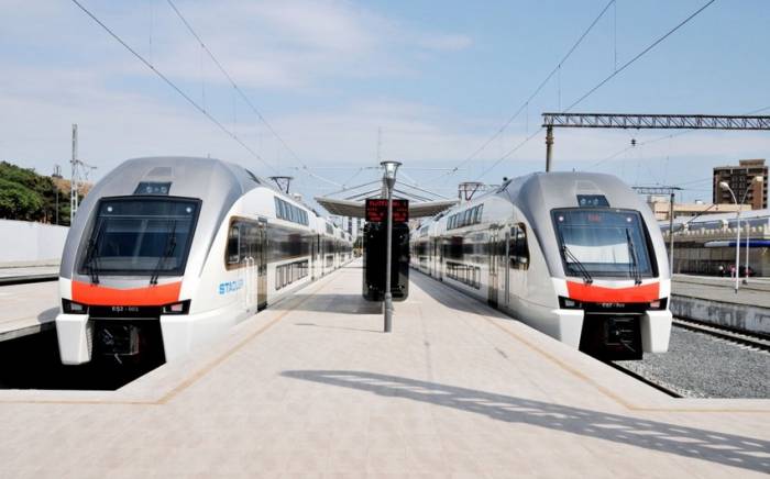 Azerbaijan sees nearly 15% rise in passenger rail traffic last month