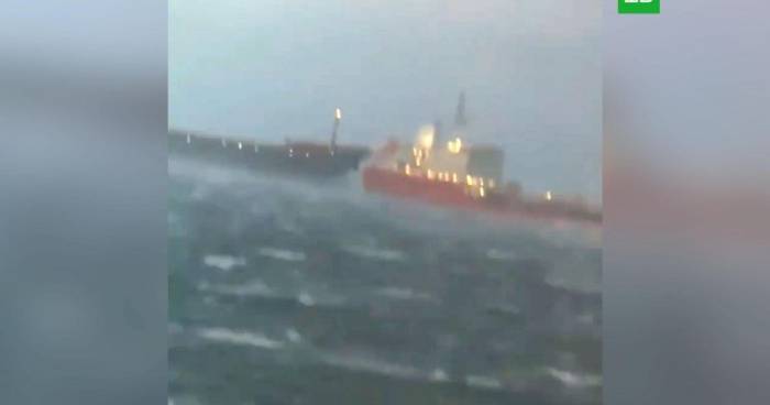 Two ships collide in Black Sea