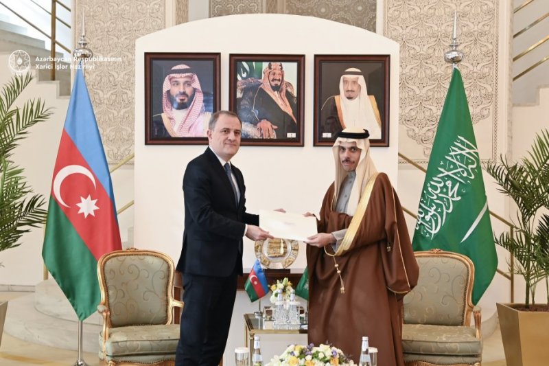 Azerbaijan and Saudi Arabia hold talks on enhancing cooperation 