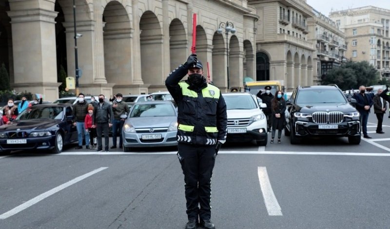 Azerbaijan observes moment of silence to honor Khojaly genocide victims