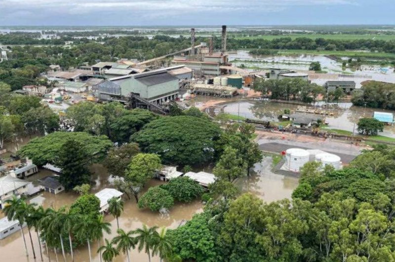 Evacuation starts as Tropical Cyclone Alfred intensifies in Australia