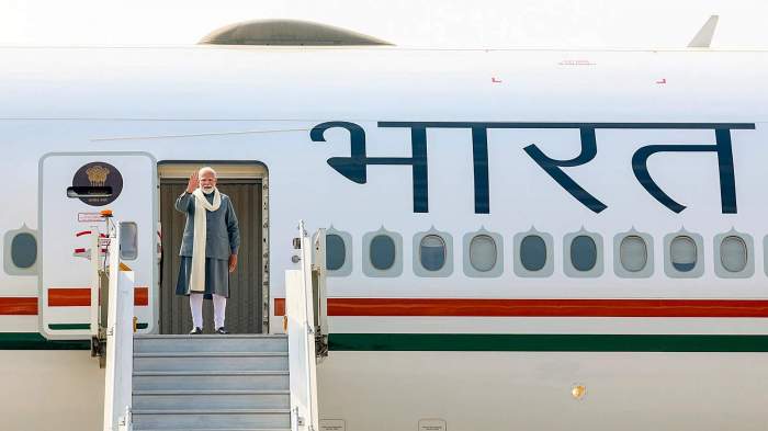 Indian police investigate terror threat to PM Modi’s aircraft 