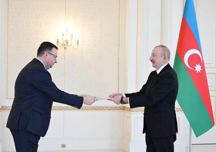 President Aliyev hails trust-based friendly ties between Azerbaijan, Belarus 