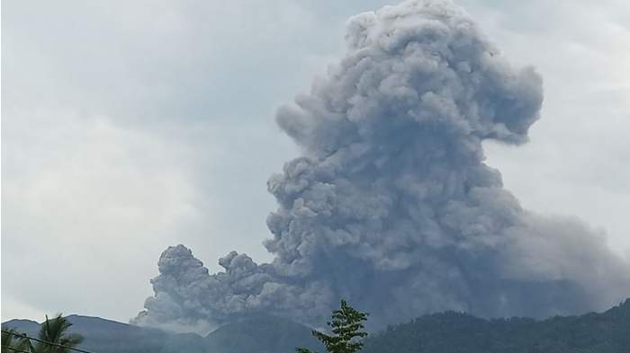 Indonesia's Mount Dukono erupts; aviation warning issued