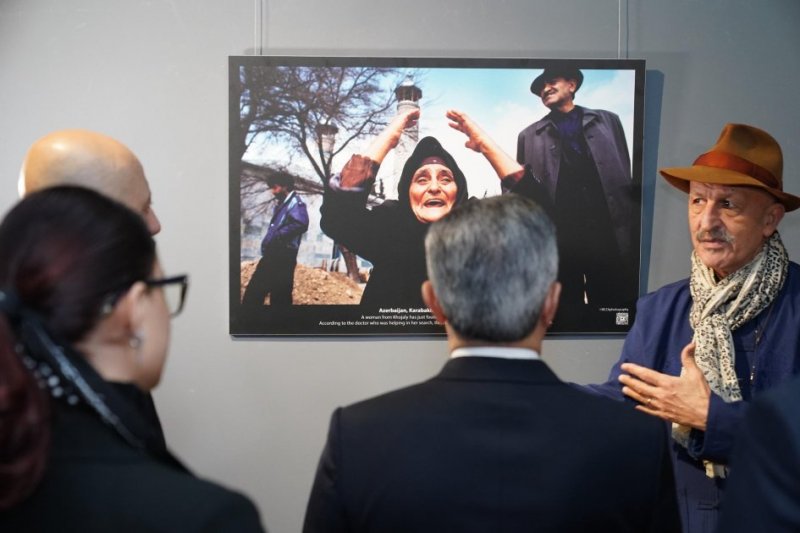 Khojaly genocide exhibition by famous photojournalist Reza Deghati opens in Baku