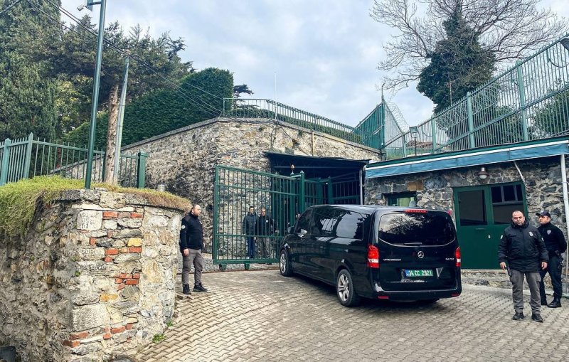 Russia-US talks in Istanbul end after 6.5 hours -  UPDATED 