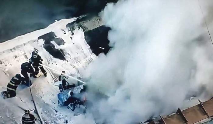 Small plane crashes into bus in Sao Paulo during attempted emergency landing  - VIDEO 