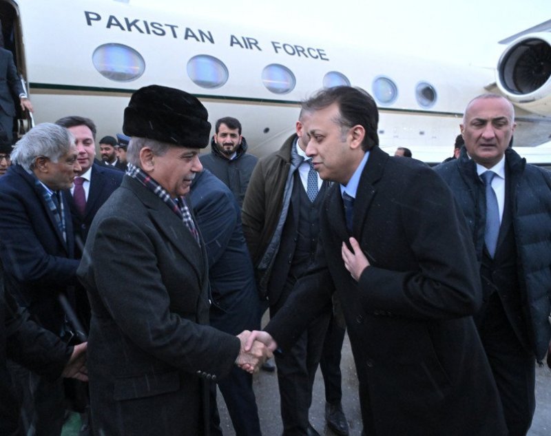 News about - Pakistan's Prime Minister Muhammad Shehbaz Sharif arrives in Azerbaijan for an official state visit  -PHOTO 