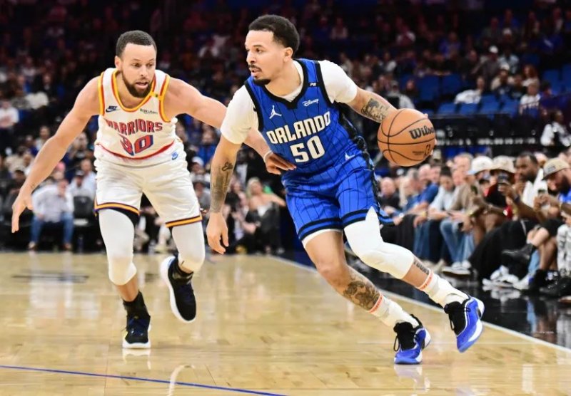 Steph Curry drops 56 to lift Warriors over Magic 