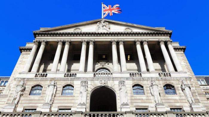 Bank of England expected to cut interest rate to support economy