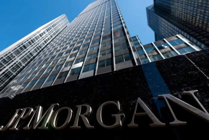 WSJ: JPMorgan has $2B of frozen Russian-Turkey dollars 