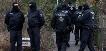 German police arrest Russian man over alleged attack plot 