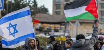 Israeli hostages, Palestinian prisoners released in latest Gaza exchange 