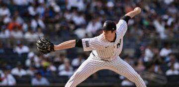 Tim Hill rejoins New York Yankees on one-year deal