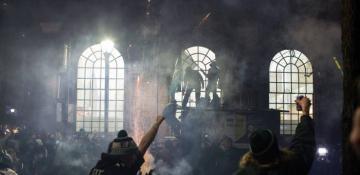Philadelphia hit by looting, vandalism following Eagles' Super Bowl win -  VIDEO 