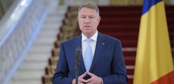 Romania’s president announces resignation 