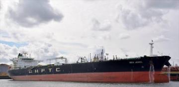 Two explosions rock oil tanker in Italy’s Savona 