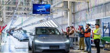 Tesla launches mass production of refreshed Model Y in Shanghai