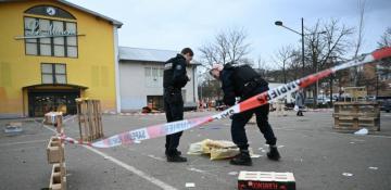 Knife attack kills one, injures several in E. France 