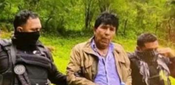 Notorious Mexican drug lord among 29 extradited to US 