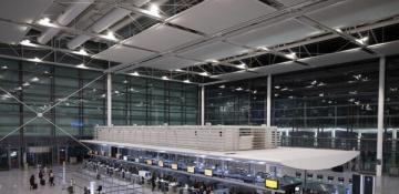 Strikes disrupt flights at Munich, Hamburg airports