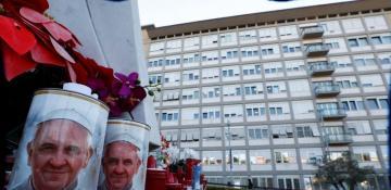 Pope Francis in critical condition after health worsens, Vatican says 