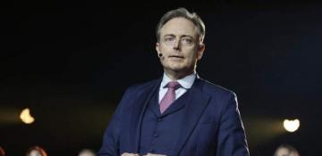 Belgium poised for new government after months of talks - VRT News 