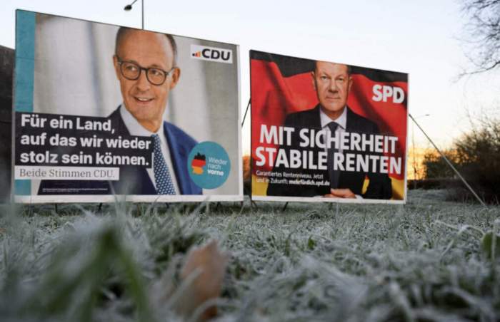 Germany faces tough coalition talks, poll shows ahead of election 