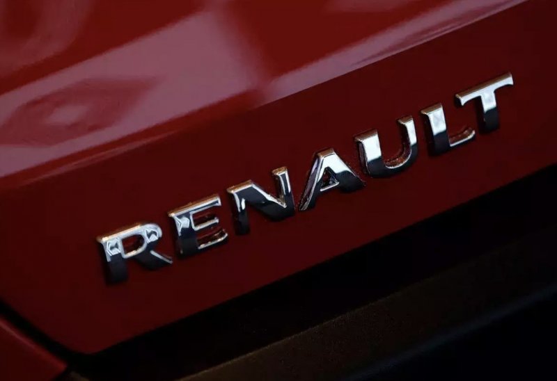 Renault must pay $1.3bn to re-enter Russian market 