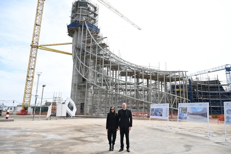 2025/03/4-1743079976.jpg + Azerbaijani president and first lady inspect construction work in Shusha News about - Azerbaijani president and first lady inspect construction work in Shusha