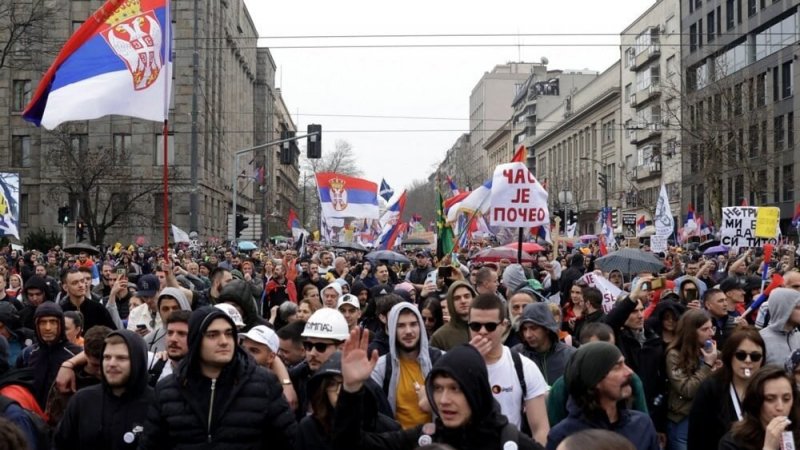Protest in Belgrade turns into riots 
