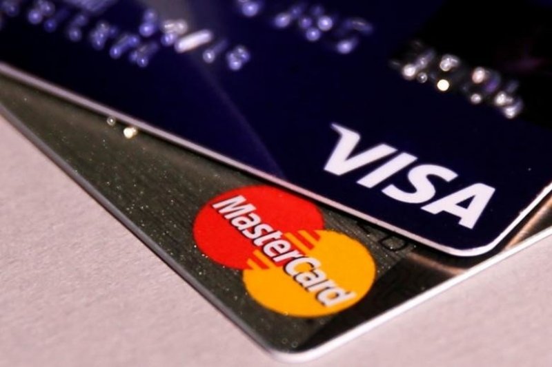 Massive disruption of Visa, Mastercard services in Ukraine 