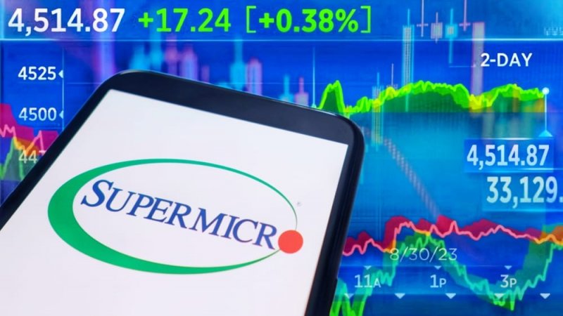 Super Micro faces nearly 30% weekly loss amid growing AI server rivalry