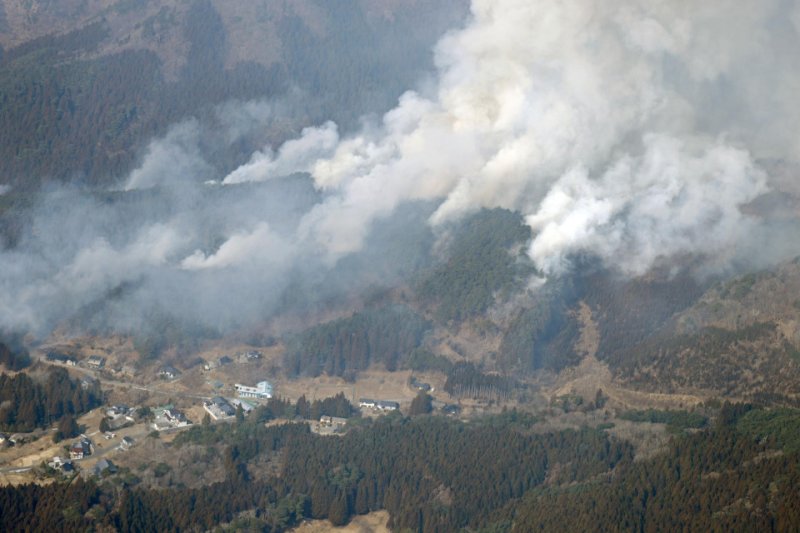 Northeast Japan wildfire spreads, more evacuations ordered