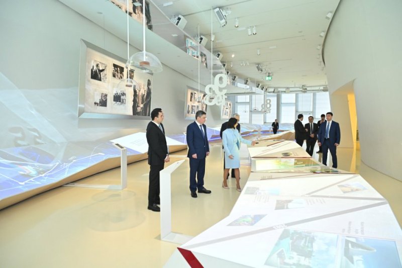 2025/03/17410-13928113464.jpg + Kazakh Prime Minister visits Heydar Aliyev Center in Baku News about - Kazakh Prime Minister visits Heydar Aliyev Center in Baku