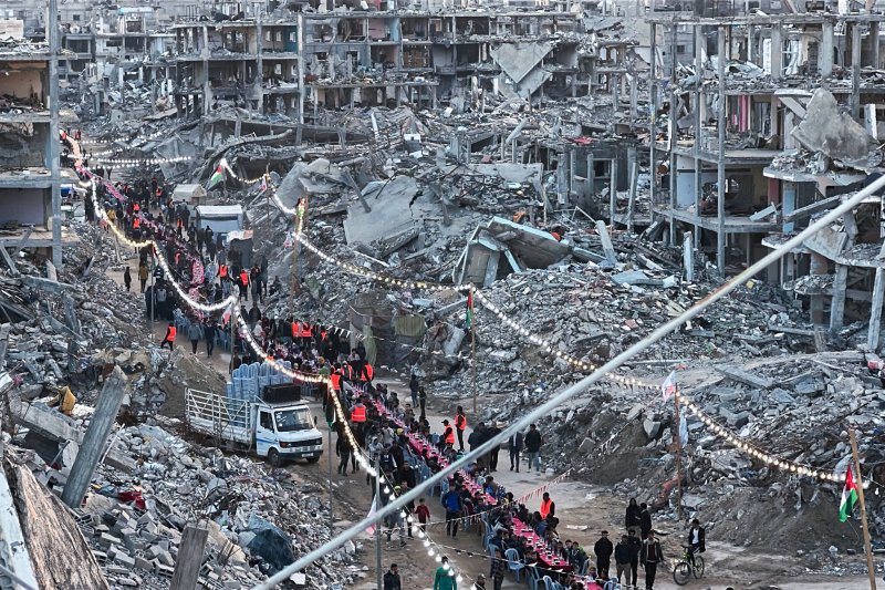 France, Germany, Italy, and Britain support Arab Gaza reconstruction plan 