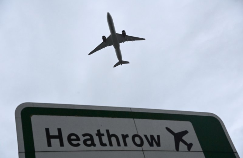 Heathrow Airport passengers hit by major delays after car fire in tunnel