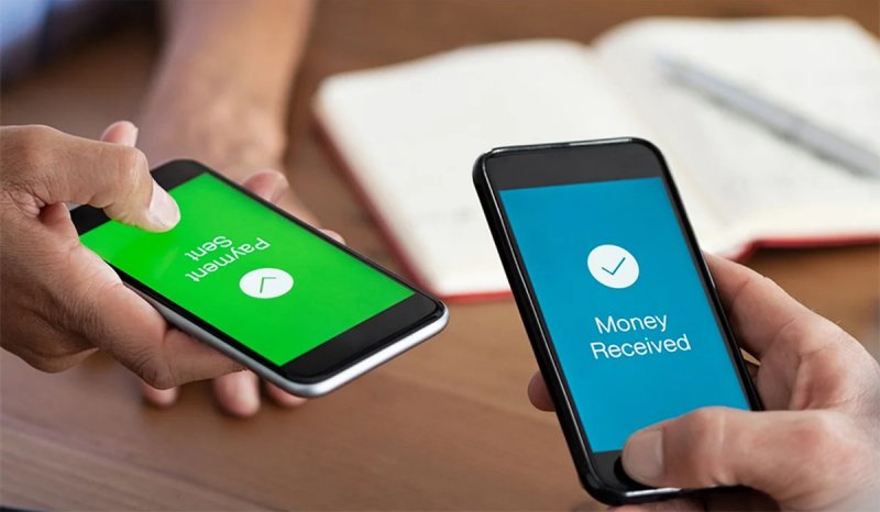 Kuwaiti banks may fee online transfers to offset digital costs 