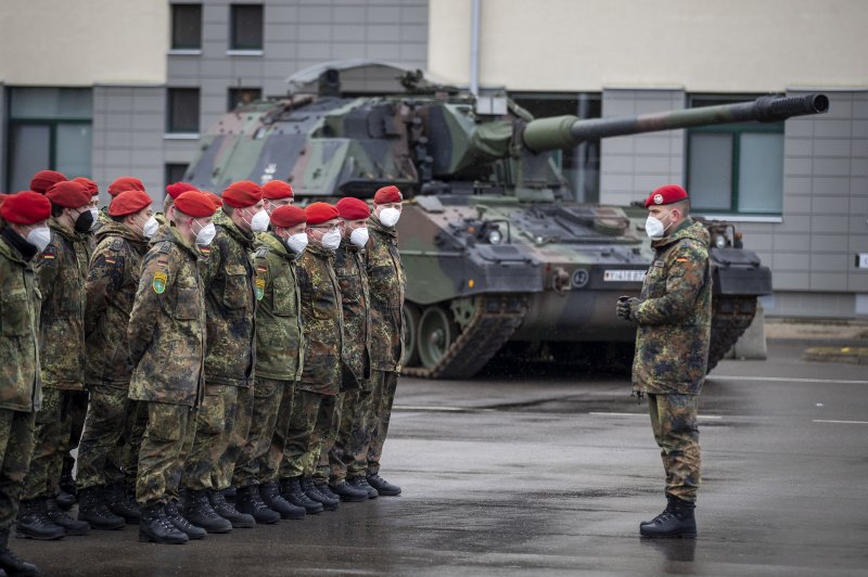 Top German official warns of severe army personnel shortage 