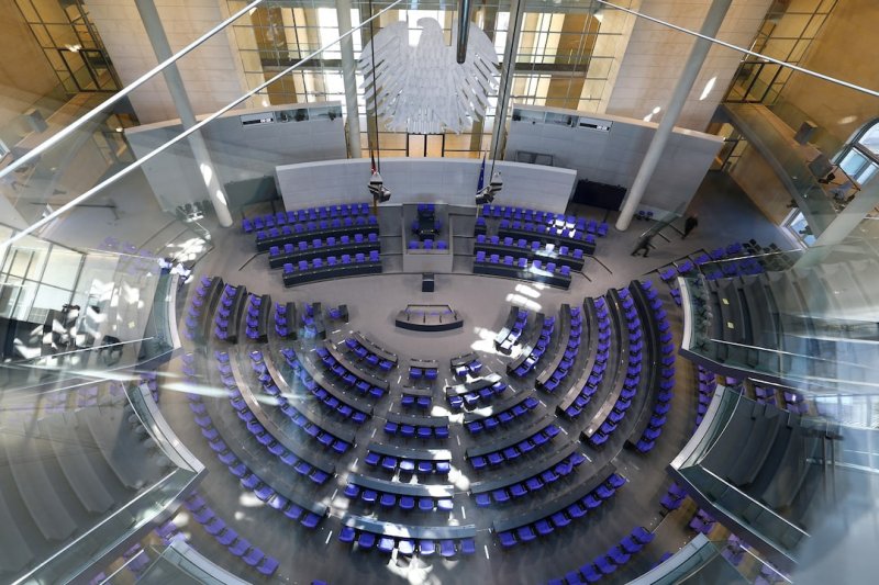 German parliament to vote on historic spending surge 