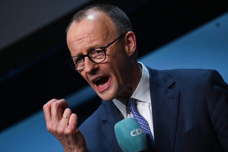 Germany’s Merz highlights Russia threat, pushes for defense spending boost 