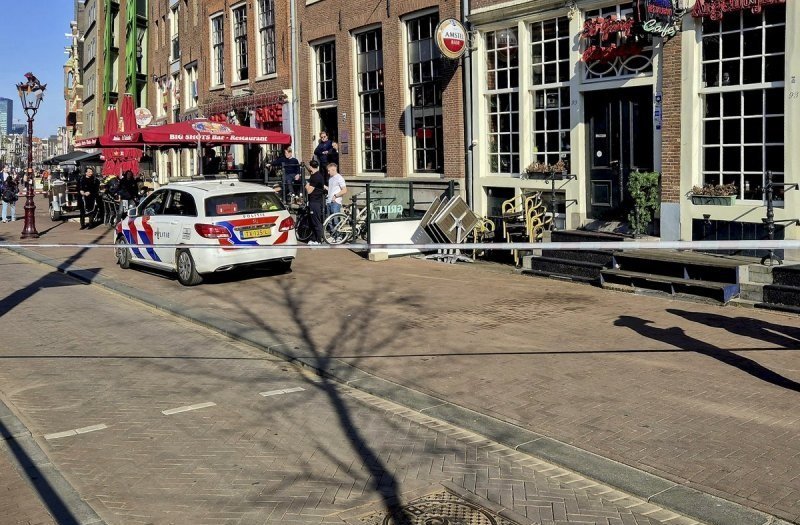 Five people wounded in stabbing in Amsterdam