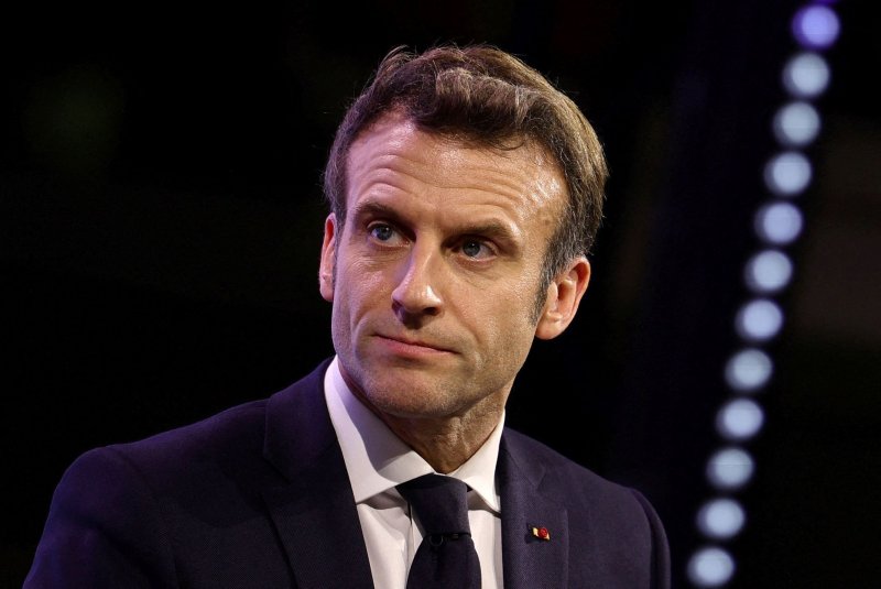 France calls for 'wartime economy' as the US shifts from Ukraine 