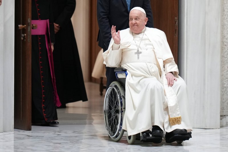 Pope stable and resting in hospital, skips Sunday blessing again while recovering from pneumonia