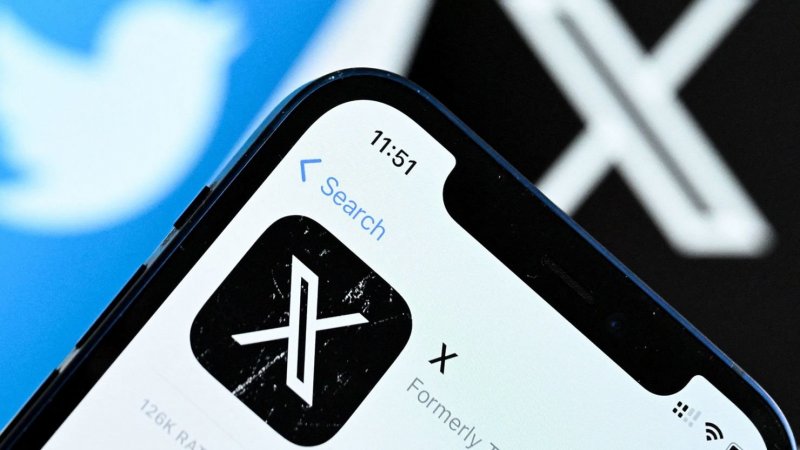 X social media platform down for thousands, including in Singapore 