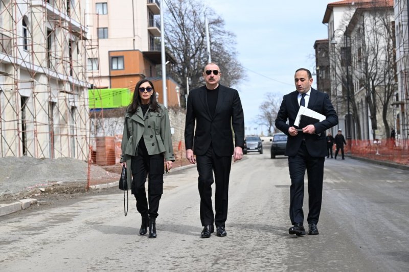 2025/03/4-1743079976.jpg + Azerbaijani president and first lady inspect construction work in Shusha News about - Azerbaijani president and first lady inspect construction work in Shusha